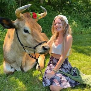 Meet your Posher, Jillian